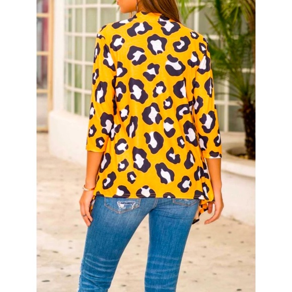 1/2 Sleeve Conventional Collar Trendy Leopard Print Asymmetrical Cardigan Tunic - Picture 6 of 6